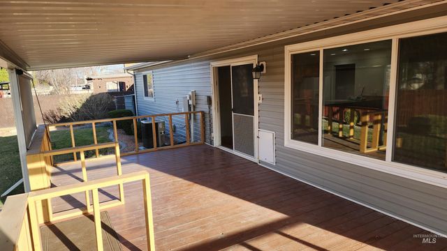 426 Ridgeway Drive, Twin Falls, ID 83301