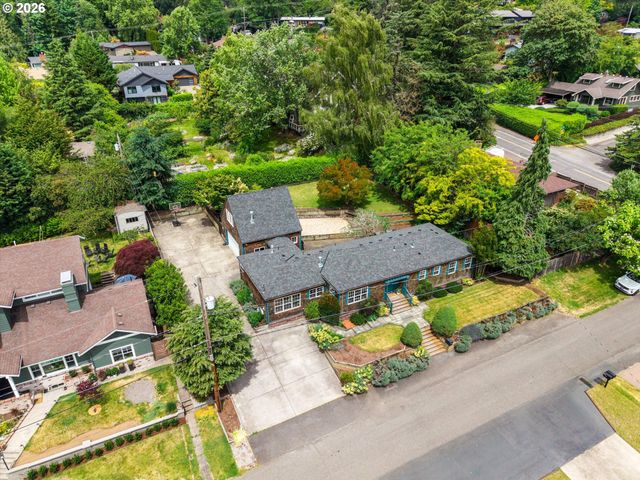 3331 Sw SEYMOUR St, Portland, OR 97239