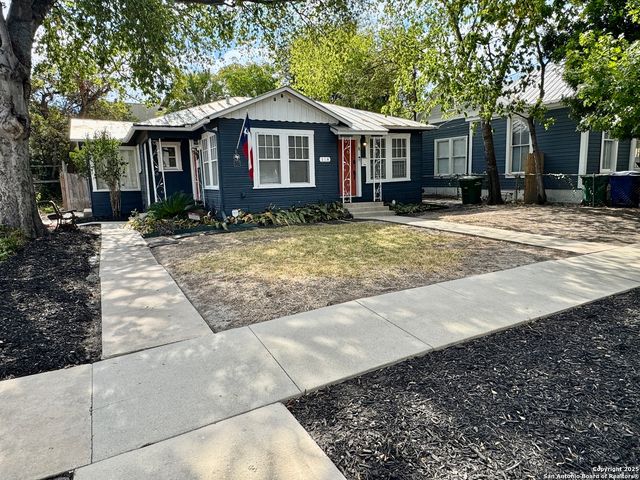 118 Callaghan Ave Apt B, San Antonio, TX 78210