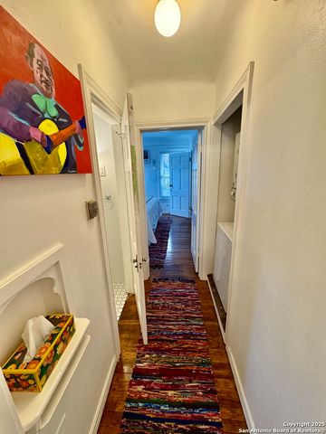 118 Callaghan Ave Apt B, San Antonio, TX 78210