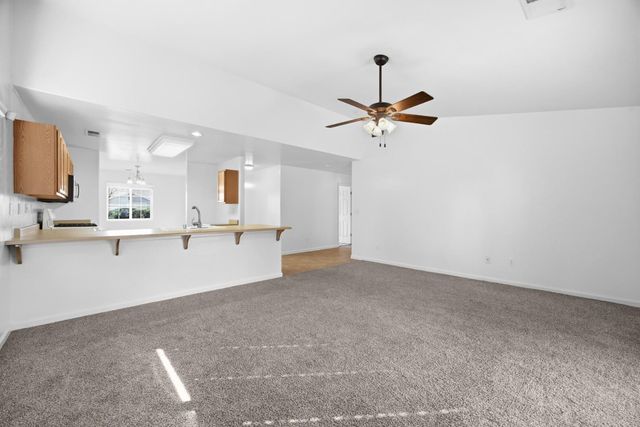 2650 W Sedona Avenue, Visalia, CA 93291