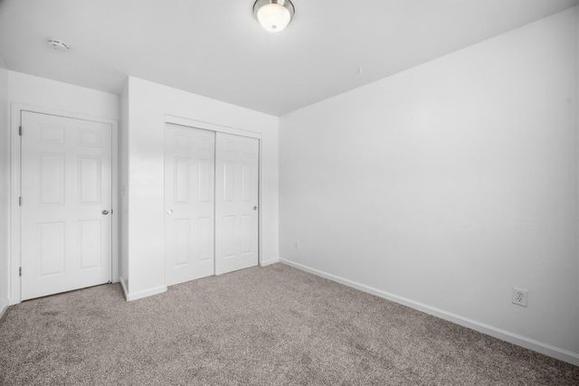 2650 W Sedona Avenue, Visalia, CA 93291