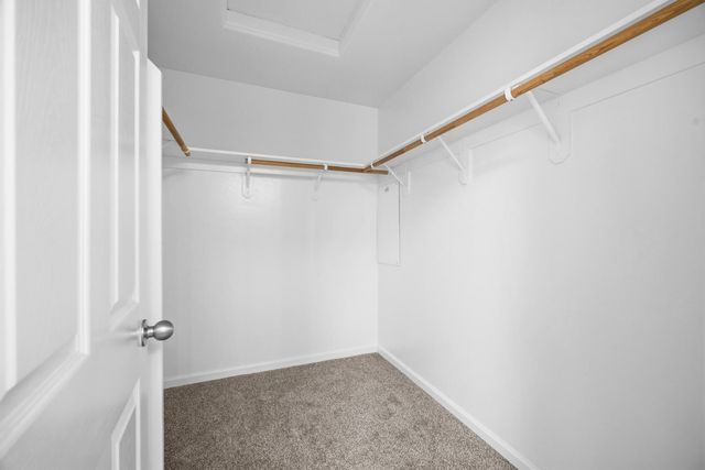 2650 W Sedona Avenue, Visalia, CA 93291