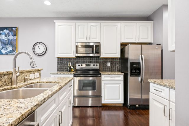 2378 The Springs Drive, Indianapolis, IN 46260