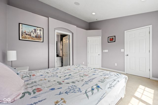 2378 The Springs Drive, Indianapolis, IN 46260