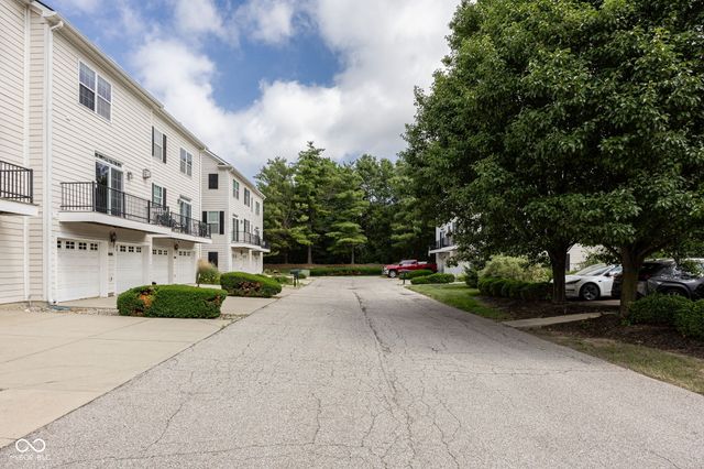 2378 The Springs Drive, Indianapolis, IN 46260