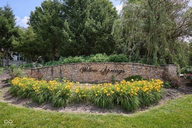 2378 The Springs Drive, Indianapolis, IN 46260