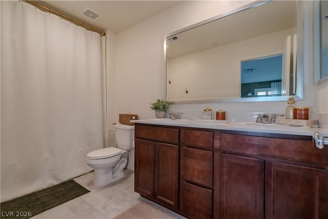 1126 Glistening Acres Ave, North Las Vegas, NV 89086