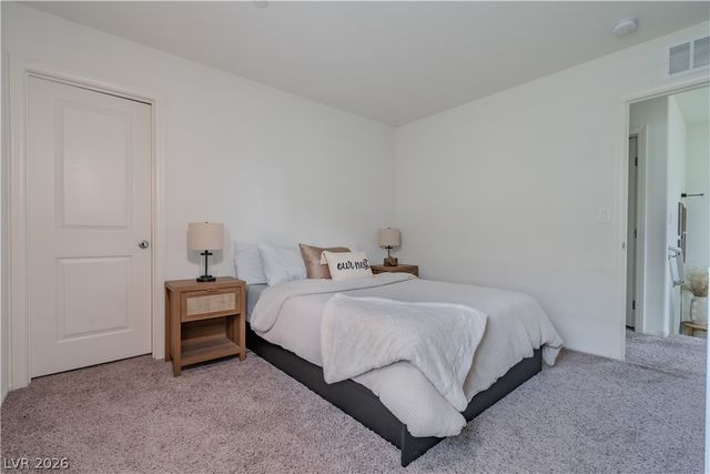 1126 Glistening Acres Ave, North Las Vegas, NV 89086