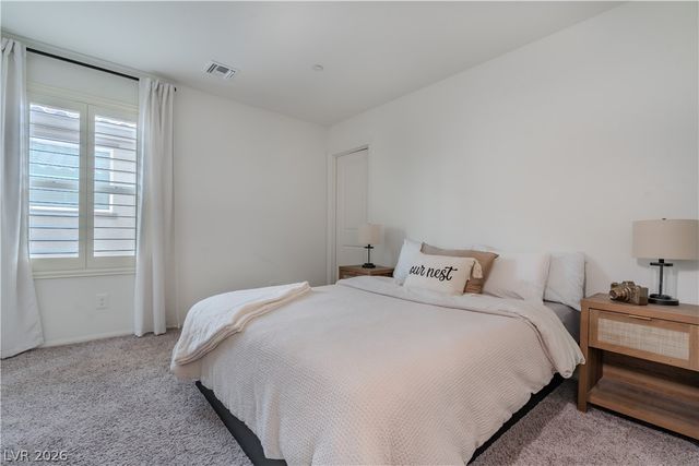 1126 Glistening Acres Ave, North Las Vegas, NV 89086