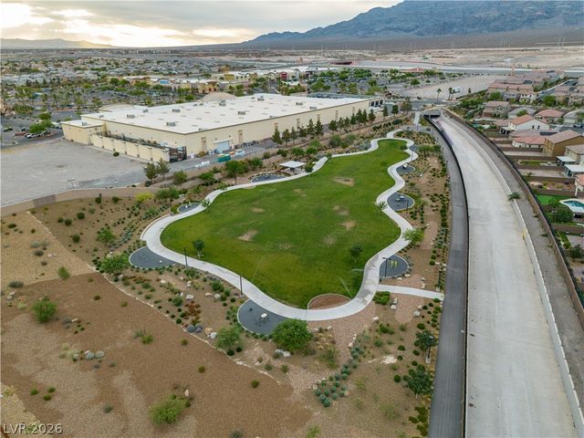 1126 Glistening Acres Ave, North Las Vegas, NV 89086