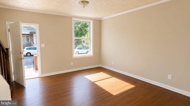 525 N CLINTON ST N, Baltimore, MD 21205