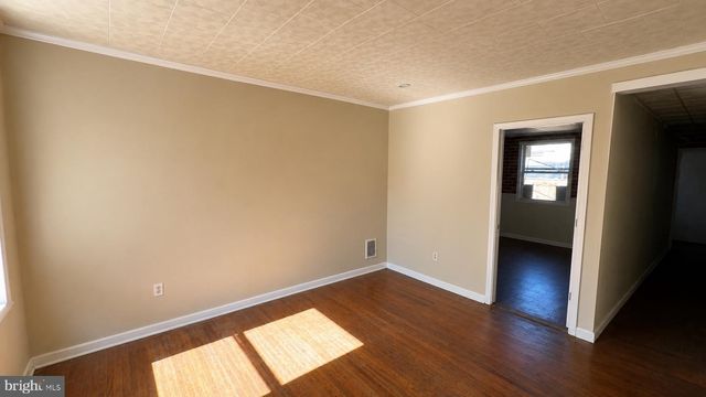 525 N CLINTON ST N, Baltimore, MD 21205