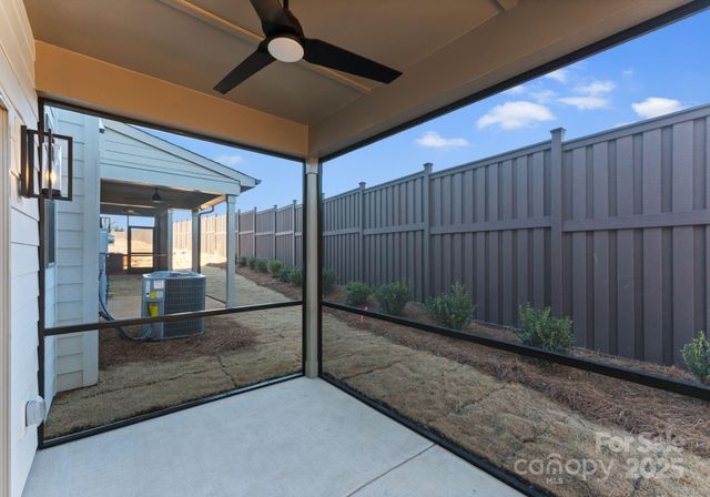 808 Garringer Place, Charlotte, NC 28208