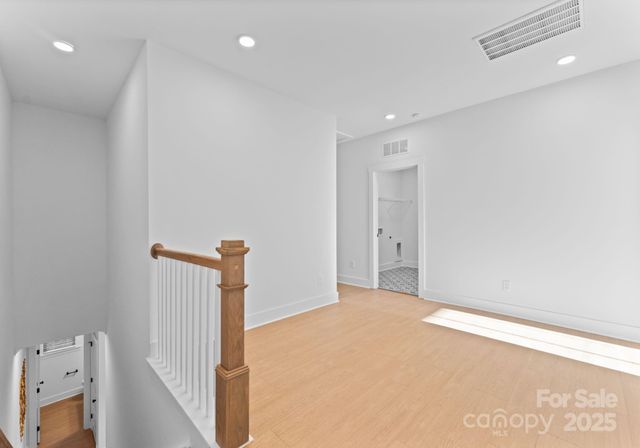 808 Garringer Place, Charlotte, NC 28208