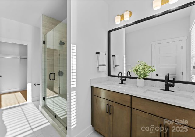 808 Garringer Place, Charlotte, NC 28208