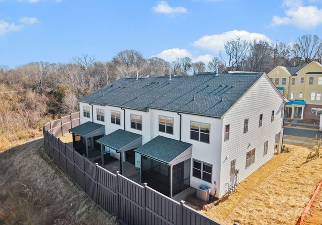 808 Garringer Place, Charlotte, NC 28208