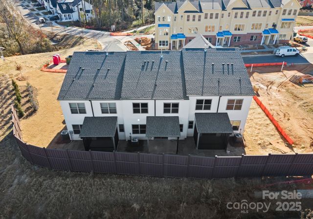 808 Garringer Place, Charlotte, NC 28208