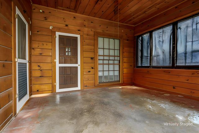 1001 Sunset Avenue, Dallas, TX 75208