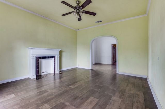 1001 Sunset Avenue, Dallas, TX 75208