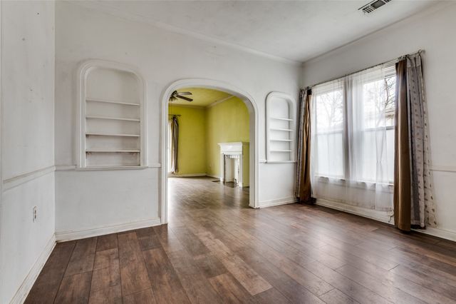 1001 Sunset Avenue, Dallas, TX 75208