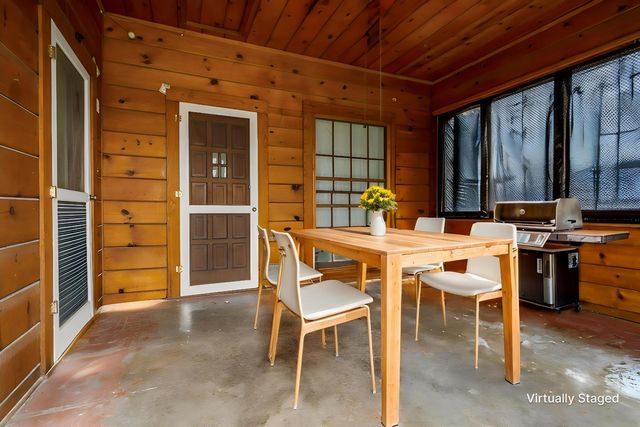 1001 Sunset Avenue, Dallas, TX 75208