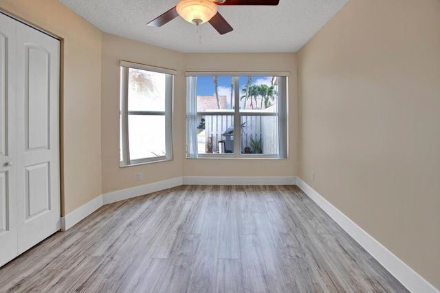 12257 Country Greens Boulevard, Boynton Beach, FL 33437