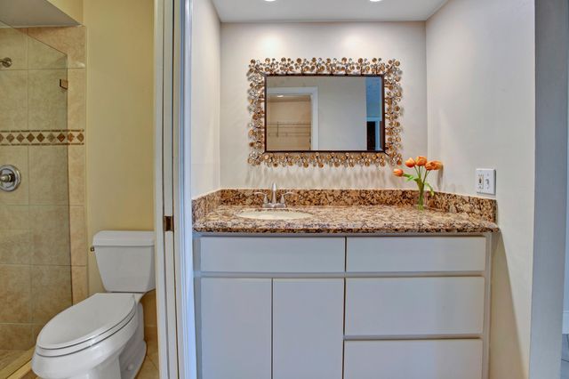 12257 Country Greens Boulevard, Boynton Beach, FL 33437