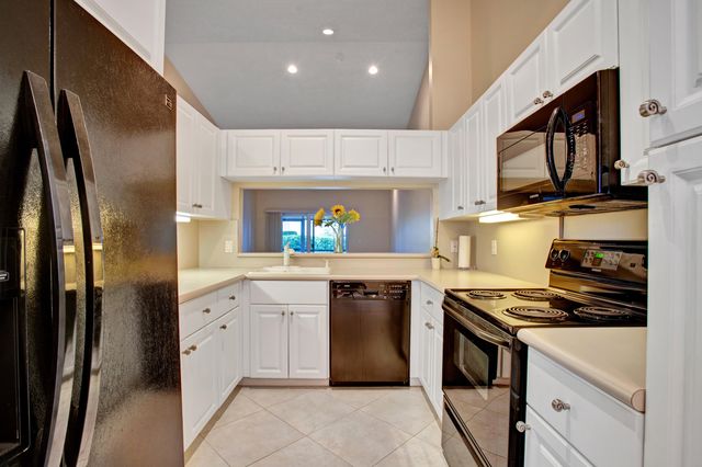 12257 Country Greens Boulevard, Boynton Beach, FL 33437