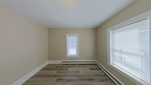 504 1st Street NW, Faribault, MN 55021