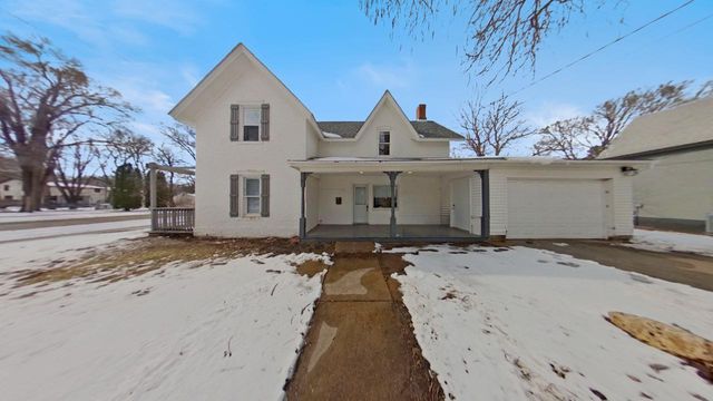 504 1st Street NW, Faribault, MN 55021