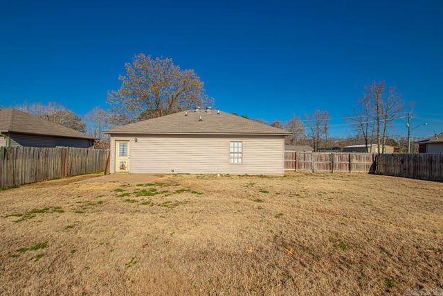 561 Brewer Street, Ward, AR 72176