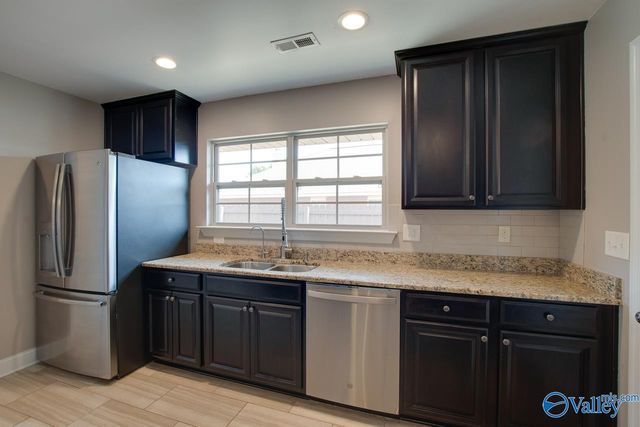 512 Summer Cove Circle, Madison, AL 35757