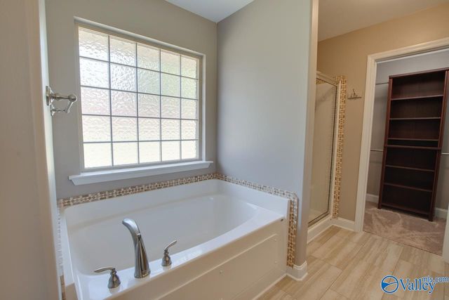 512 Summer Cove Circle, Madison, AL 35757
