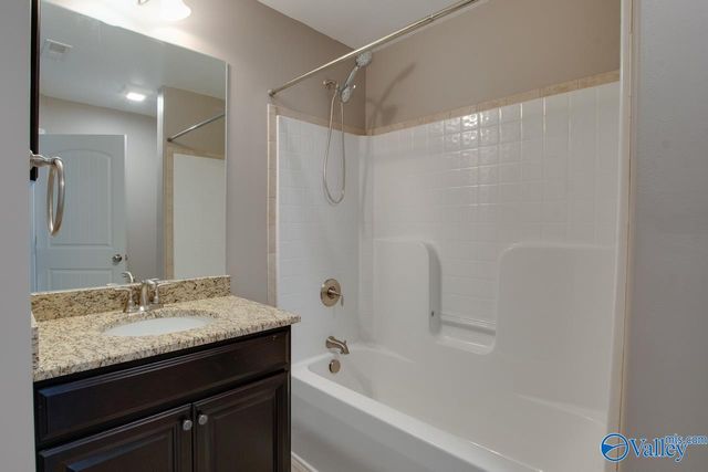 512 Summer Cove Circle, Madison, AL 35757