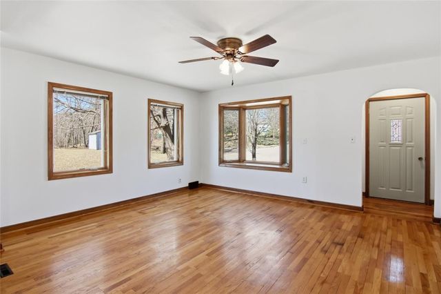 1953 Francis Street, Eau Claire, WI 54703