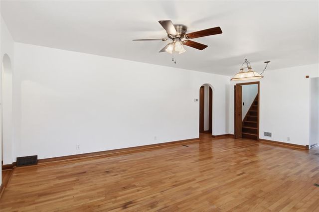 1953 Francis Street, Eau Claire, WI 54703