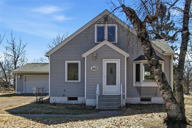 1953 Francis Street, Eau Claire, WI 54703