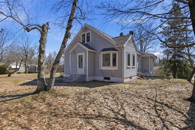 1953 Francis Street, Eau Claire, WI 54703