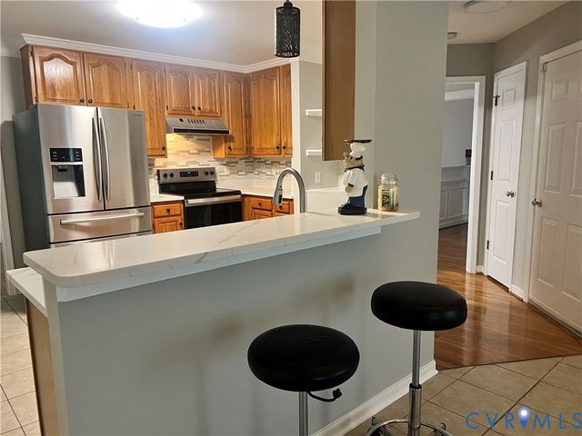 7806 Belmont Stakes Dr, Midlothian, VA 23112