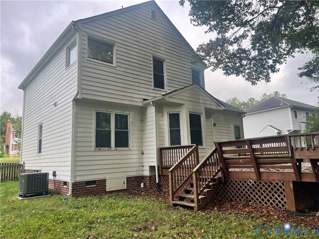 7806 Belmont Stakes Dr, Midlothian, VA 23112