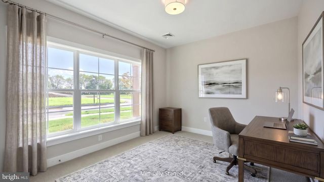 401 STICKLEY DR, Mechanicsburg, PA 17055