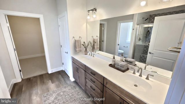 401 STICKLEY DR, Mechanicsburg, PA 17055