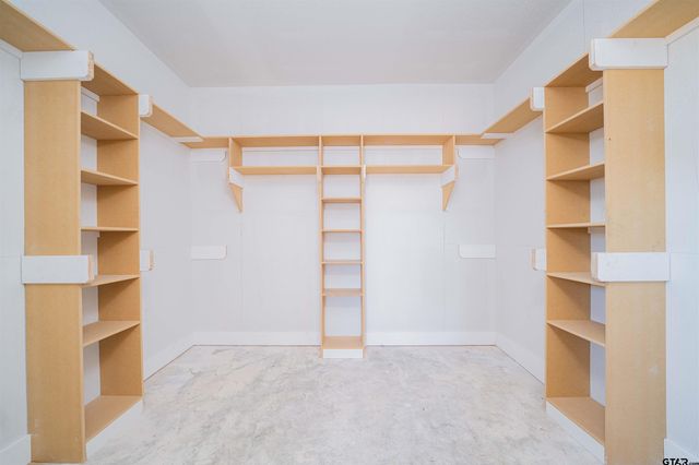 13827 Luka lane, Tyler, TX 75704