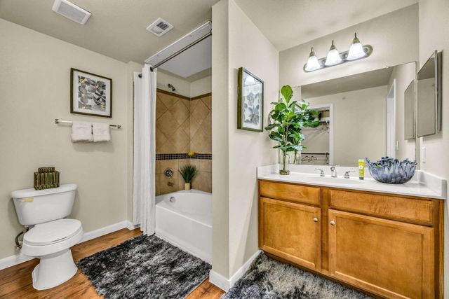 625 E Stassney LN 03-3307, Austin, TX 78745