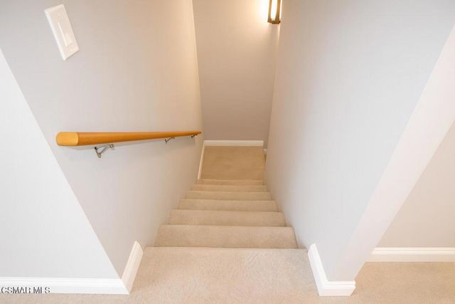 5350 White Oak Avenue 105, Encino, CA 91316