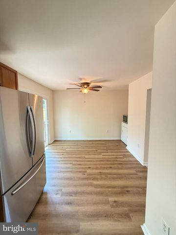 4515 KENWOOD DR, Woodbridge, VA 22193