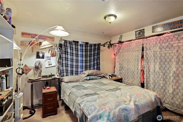 2853 Clare Avenue, Bremerton, WA 98310