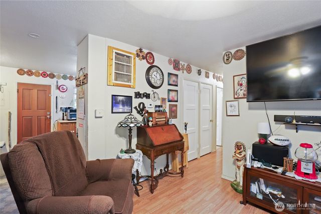 2853 Clare Avenue, Bremerton, WA 98310