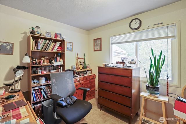 2853 Clare Avenue, Bremerton, WA 98310